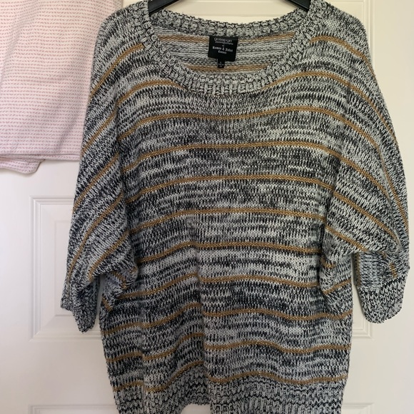 Romeo and Juliet couture sweater - Picture 1 of 2